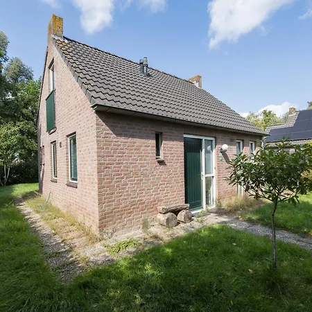 Holiday home 6 - Persoons La Moufflon 124